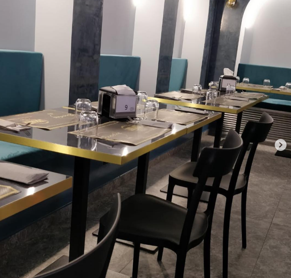 sedia bar