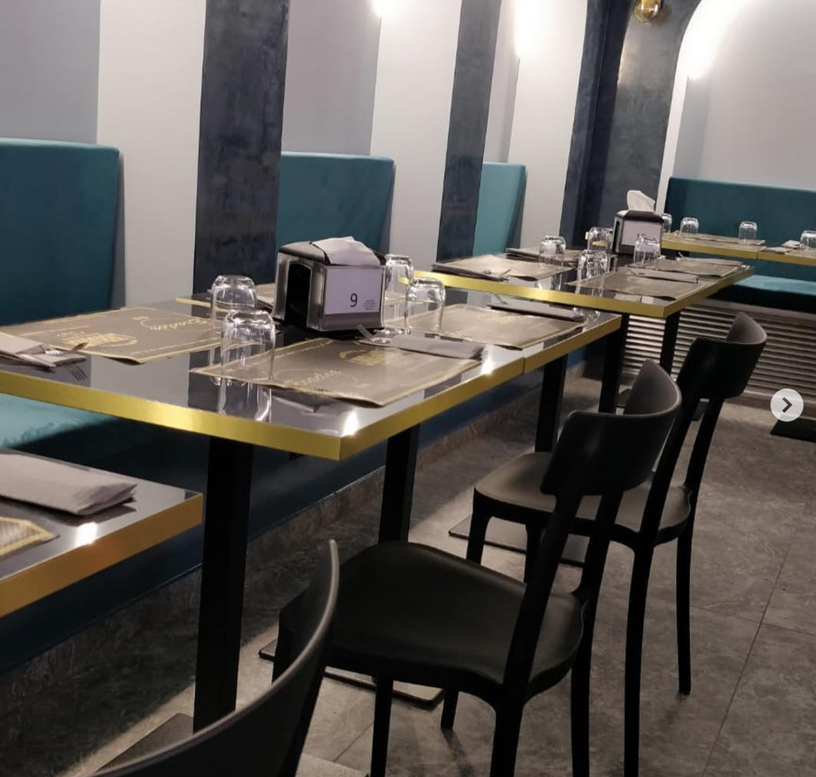 sedia bar